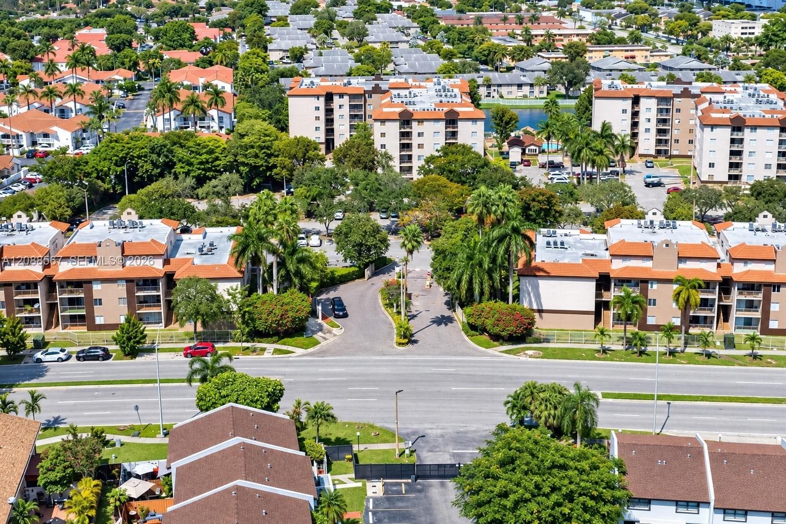 Kendall lakes Towers · #310 in Miami - Photo 2