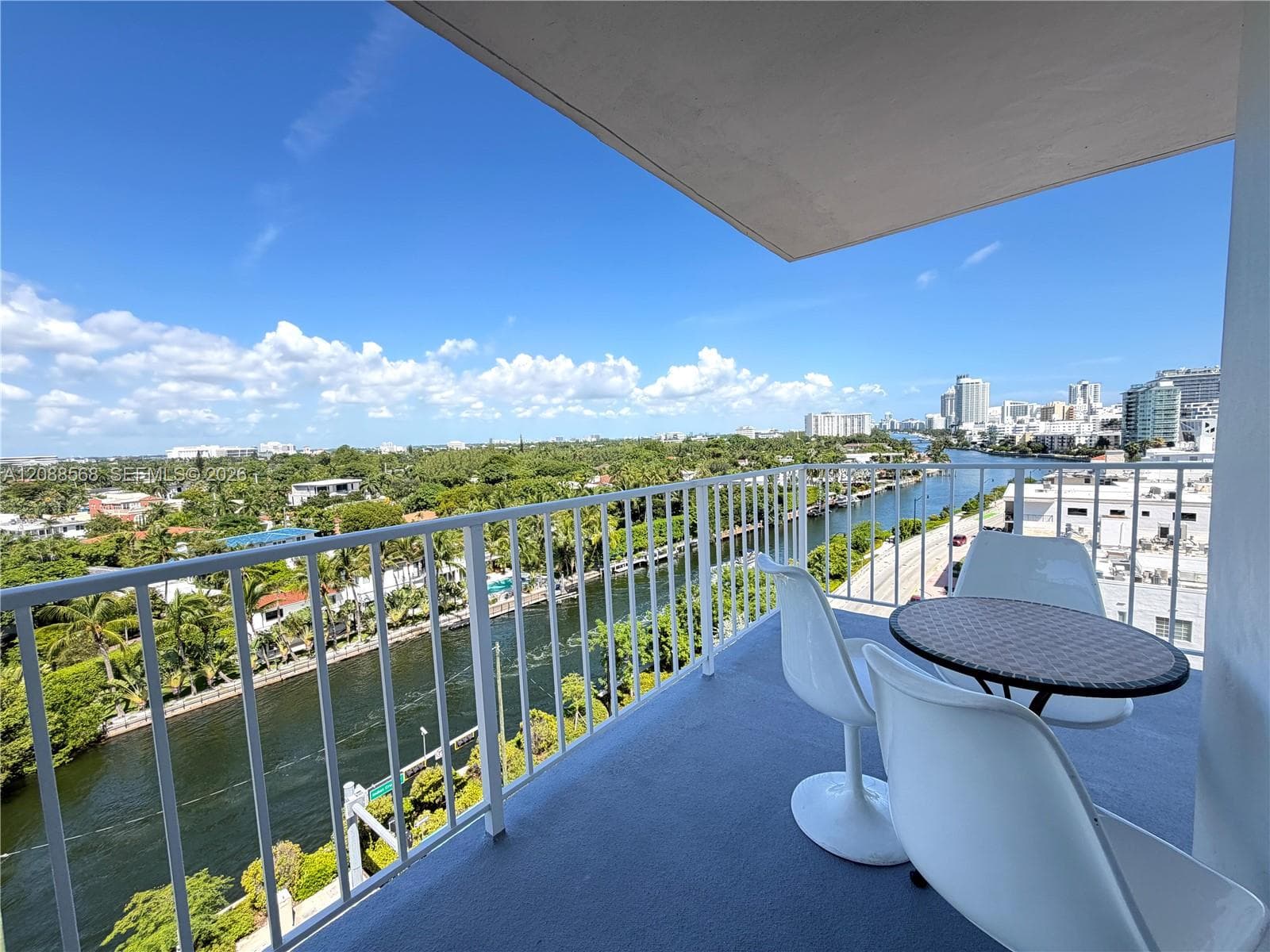CLEARVIEW TOWERS CONDO · #901 in Miami Beach - Photo 17