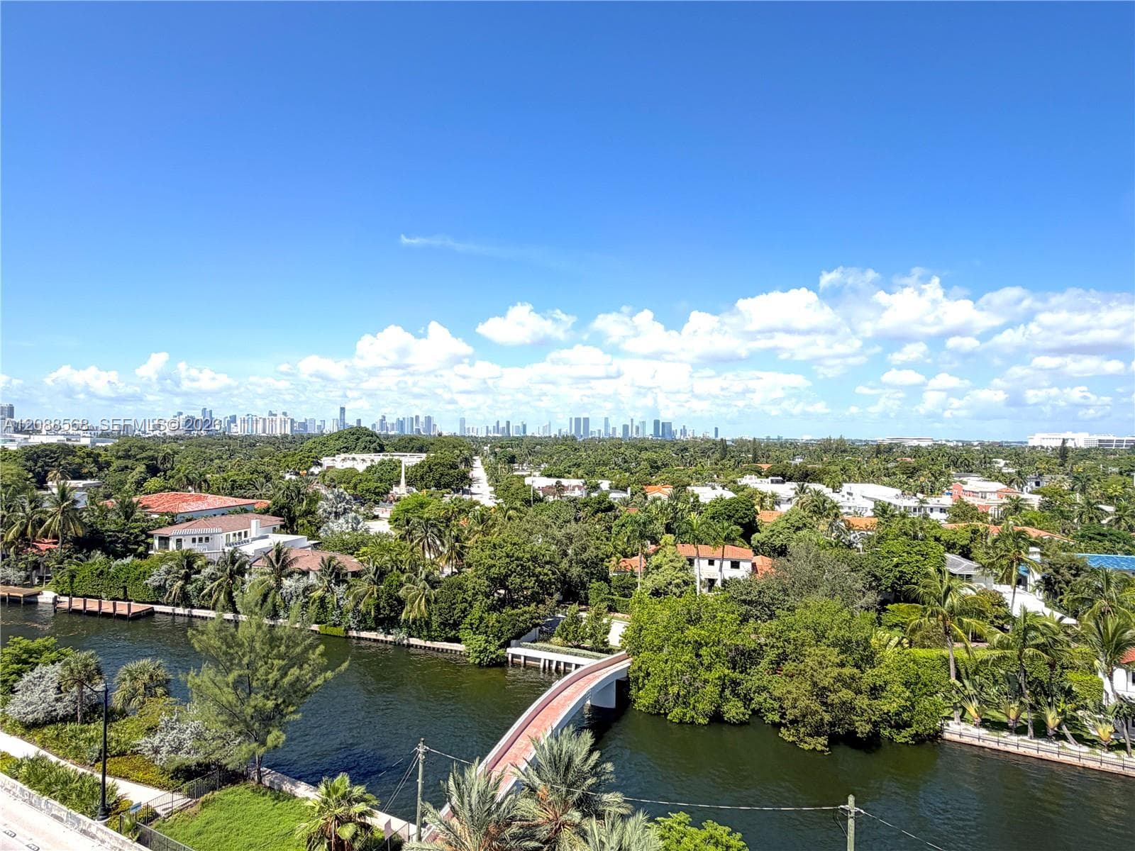 CLEARVIEW TOWERS CONDO · #901 in Miami Beach - Photo 1