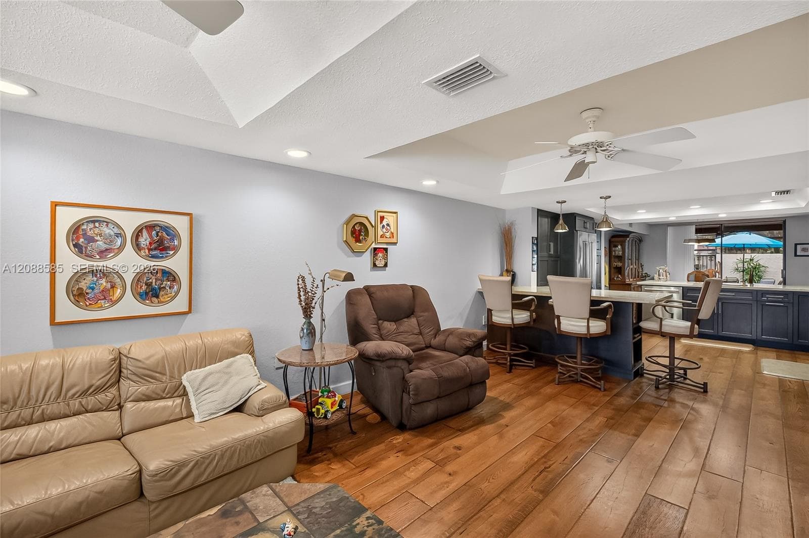10656 SW 76th Ter photo 16
