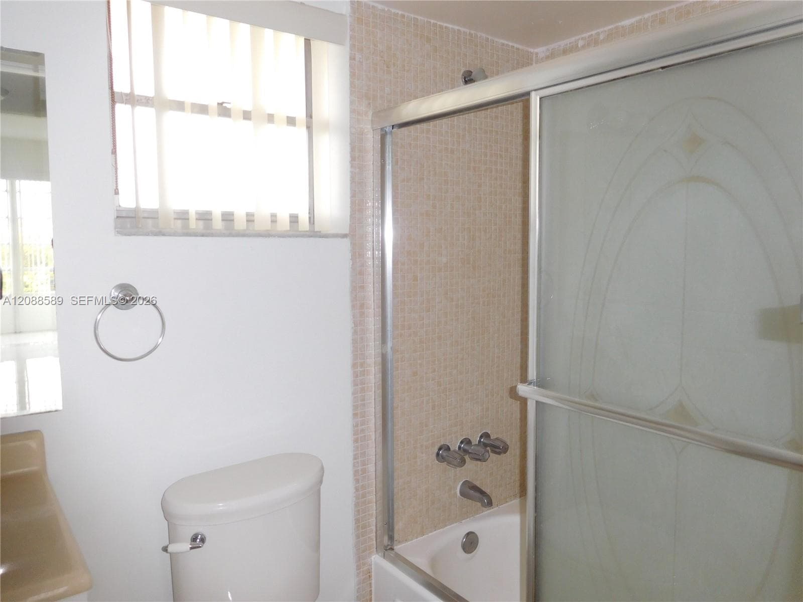 BISC LAKE GARDENS NO 2 BL · #F321 in Aventura - Photo 7