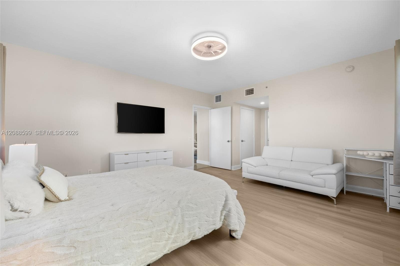 One Fifty One at Biscayne · #701 in North Miami - Photo 15