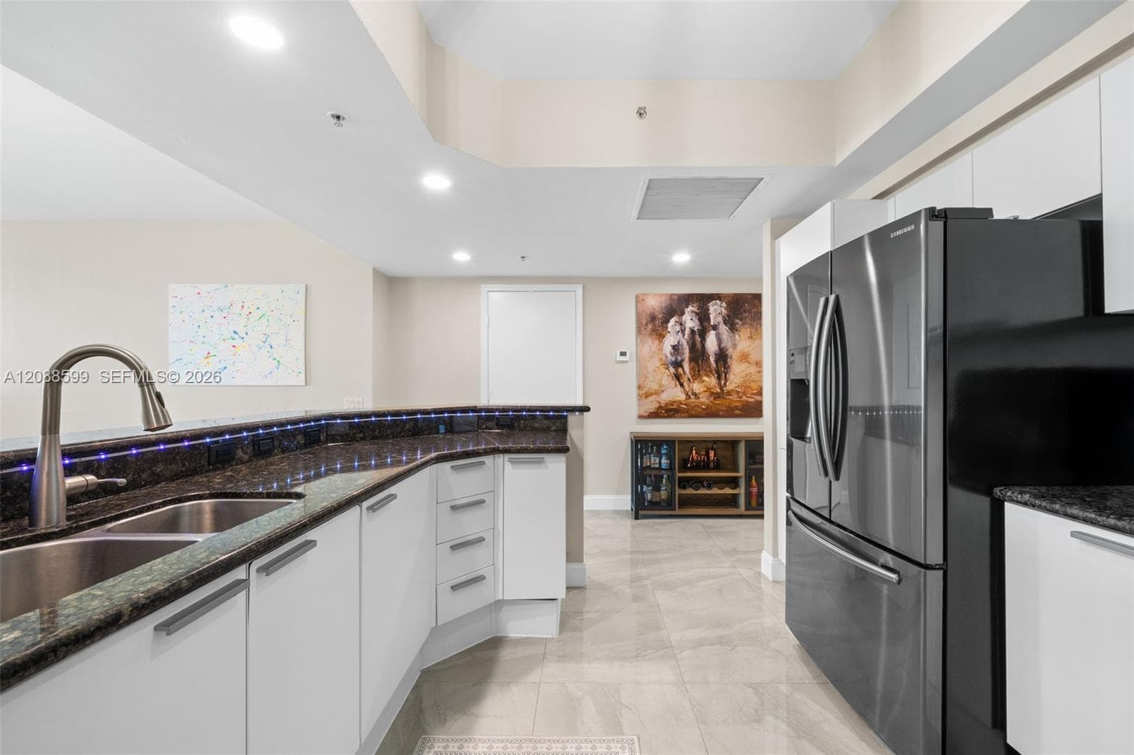 One Fifty One at Biscayne · #701 in North Miami - Photo 11