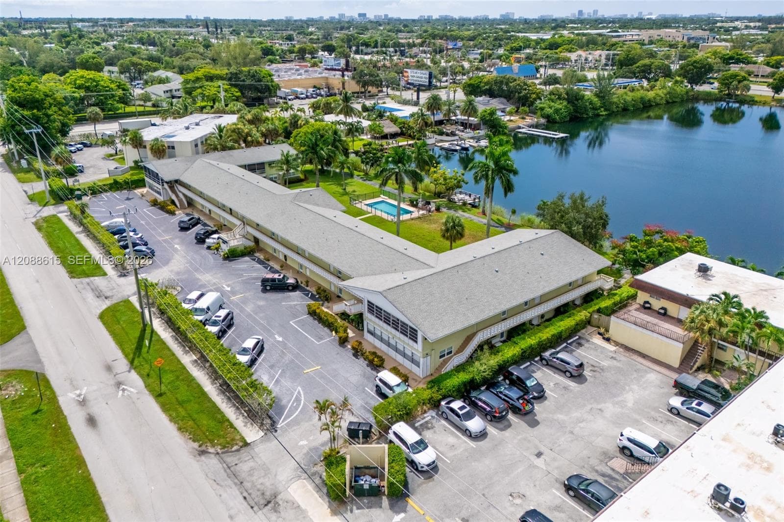 CRYSTAL LAKE · #112 in Deerfield Beach - Photo 39