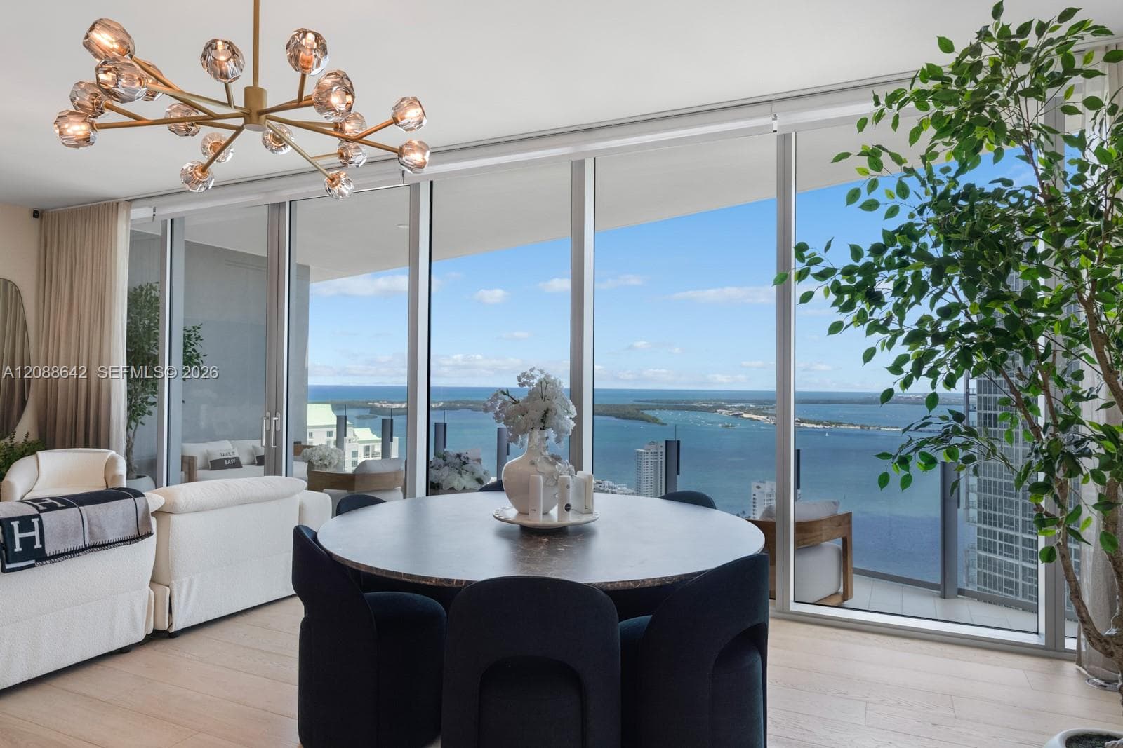 Aston Martin Residences · #4707W in Miami - Photo 5