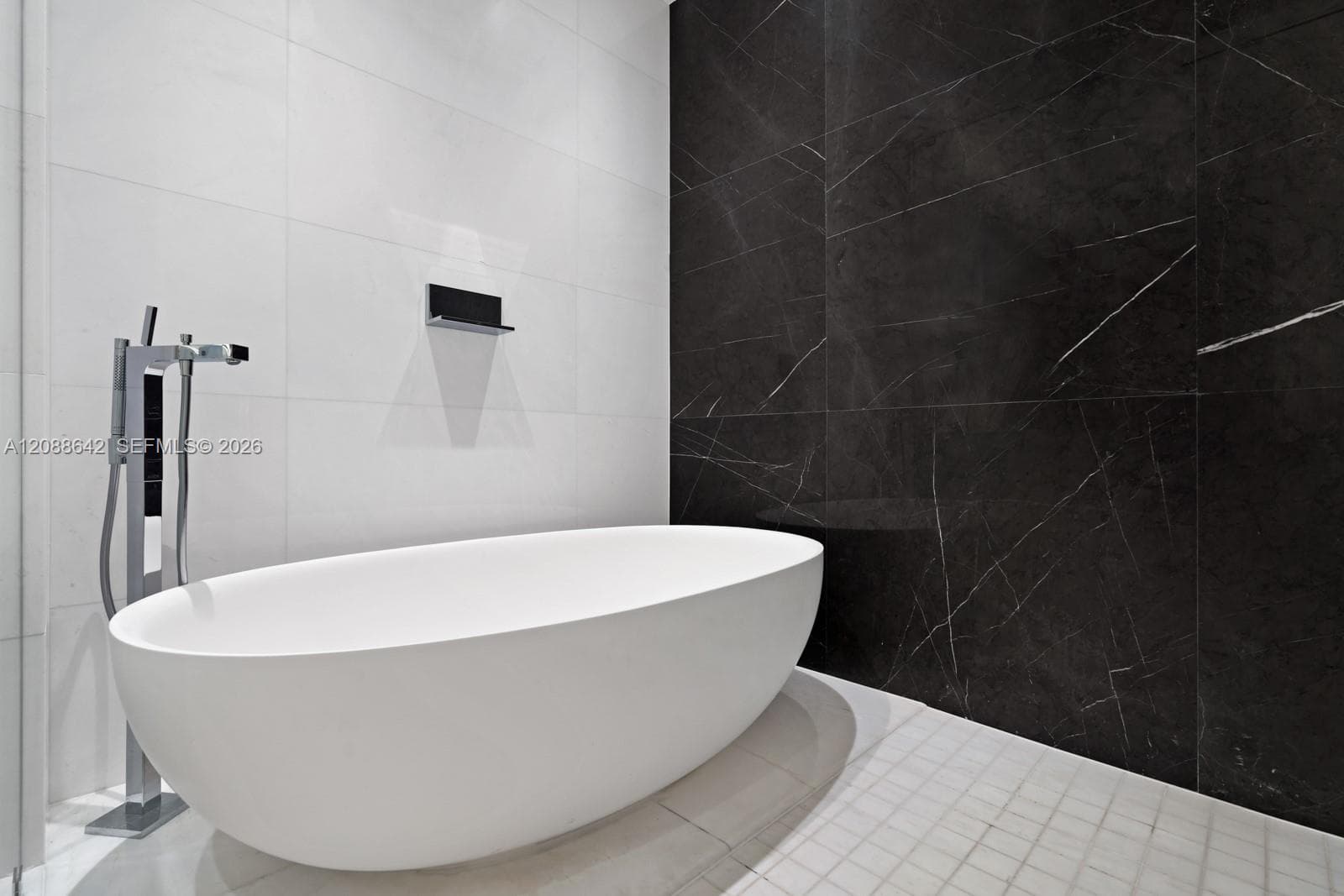 Aston Martin Residences · #4707W in Miami - Photo 15