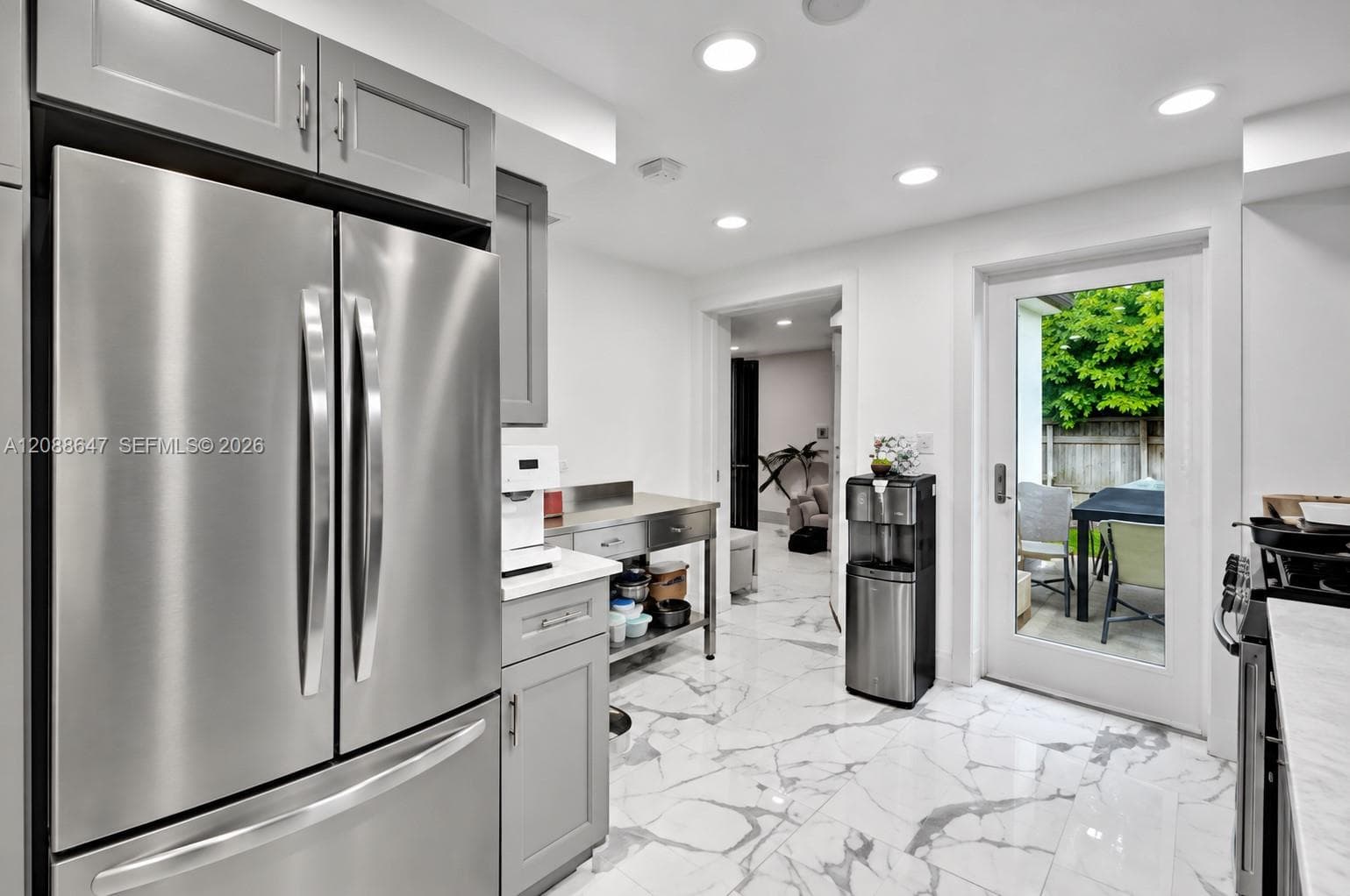 2105 Alamanda Dr #0 photo 9