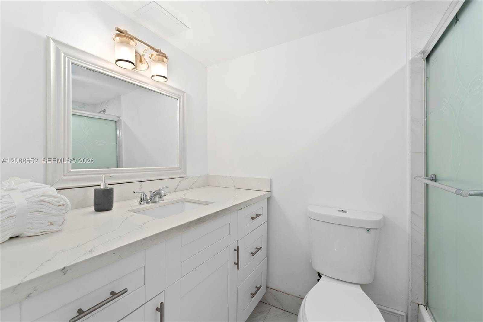 KNIGHTS INN · #2390 in Hallandale Beach - Photo 11