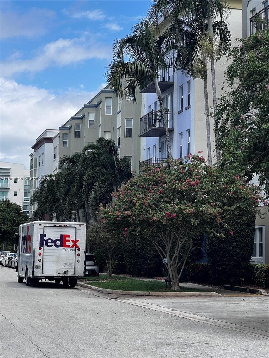 SOLE AT FORT LAUDERDALE C · #218 in Fort Lauderdale - Photo 16