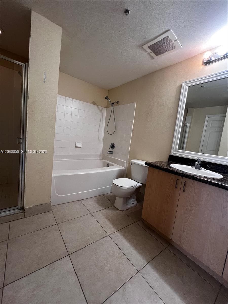 SOLE AT FORT LAUDERDALE C · #218 in Fort Lauderdale - Photo 11