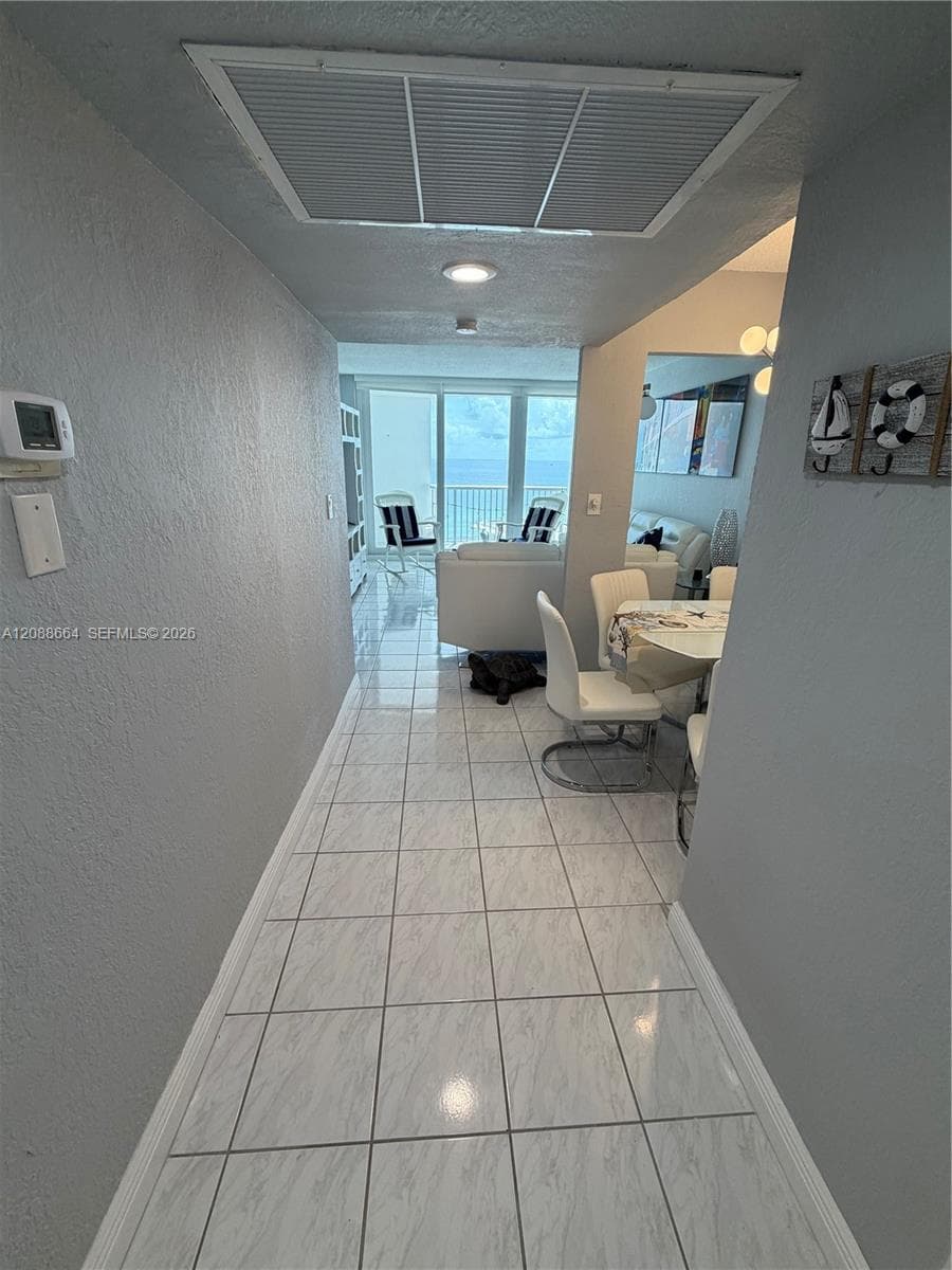 THE CARRIAGE HOUSE CONDO · #826 in Miami Beach - Photo 23