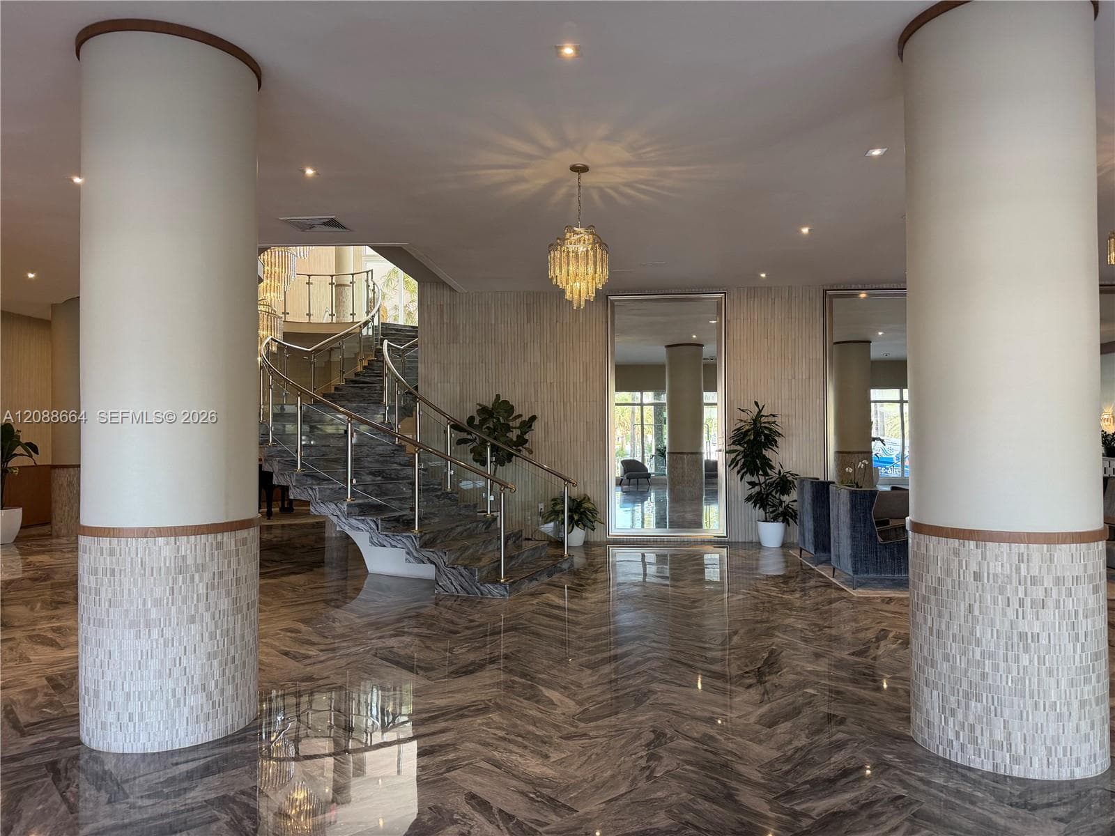 THE CARRIAGE HOUSE CONDO · #826 in Miami Beach - Photo 4