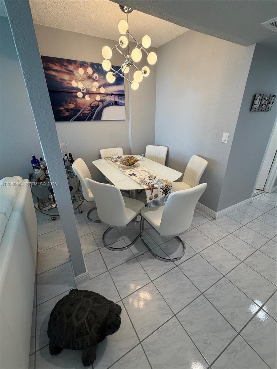 THE CARRIAGE HOUSE CONDO · #826 in Miami Beach - Photo 25