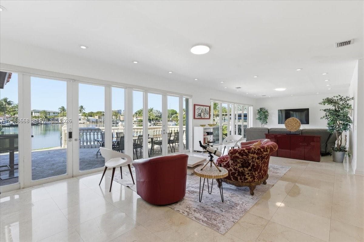 1249 Biscaya Dr #1249 photo 17