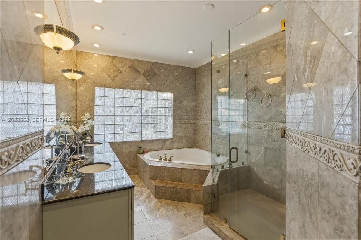 1249 Biscaya Dr #1249 photo 36