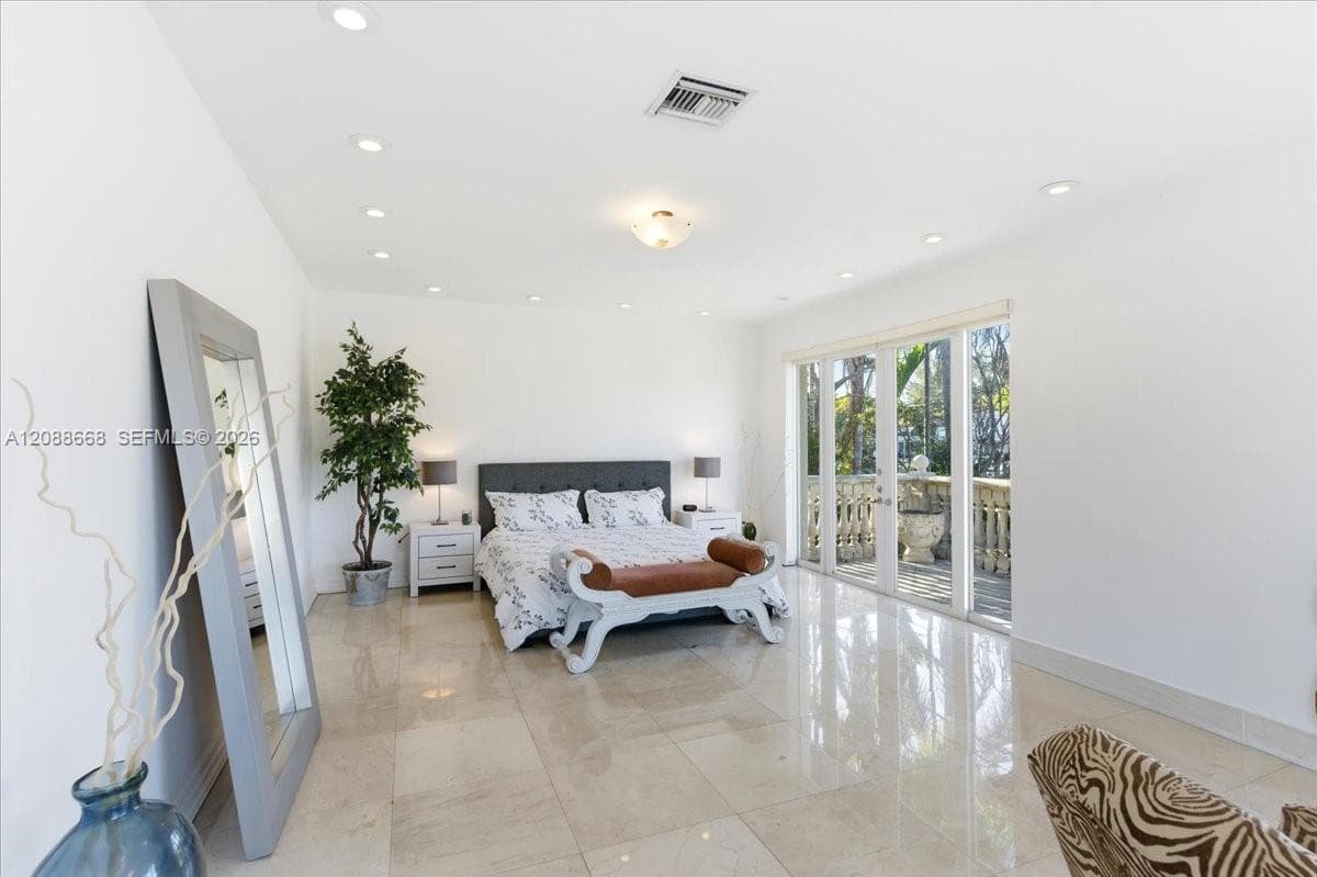 1249 Biscaya Dr #1249 photo 32