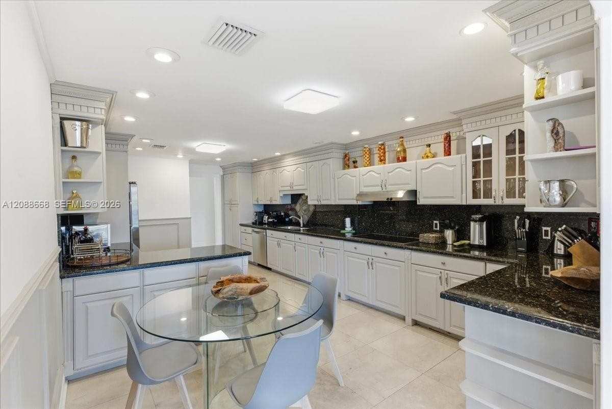 1249 Biscaya Dr #1249 photo 28