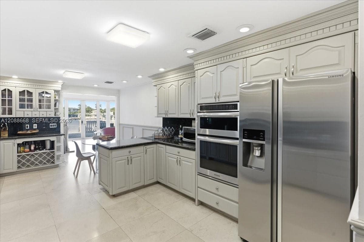 1249 Biscaya Dr #1249 photo 25