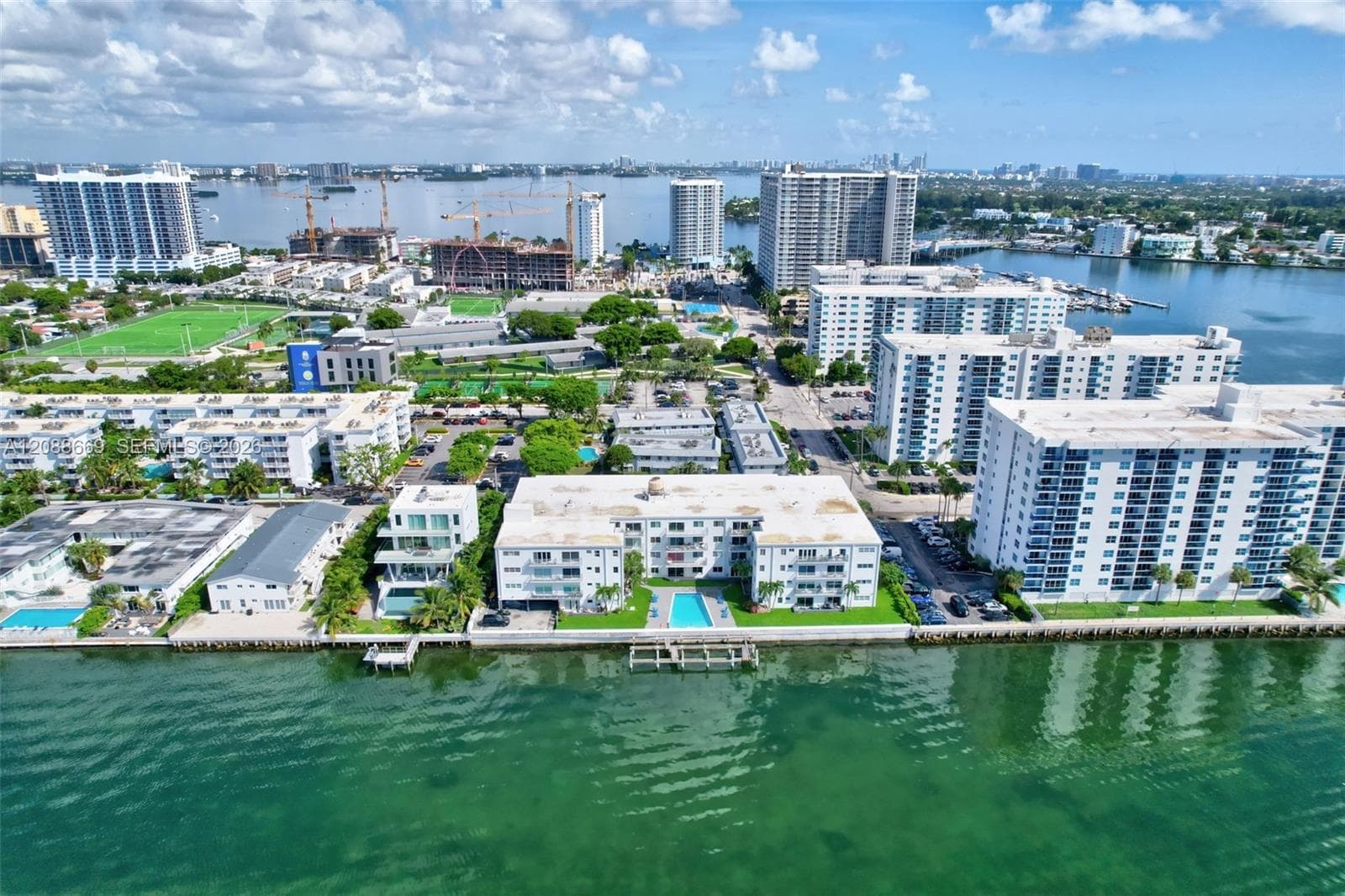 TREASURE BAY CLUB · #4M in North Bay Village - Photo 42