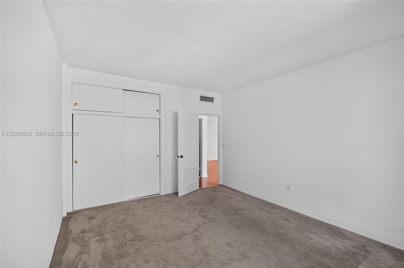 TREASURE BAY CLUB · #4M in North Bay Village - Photo 22