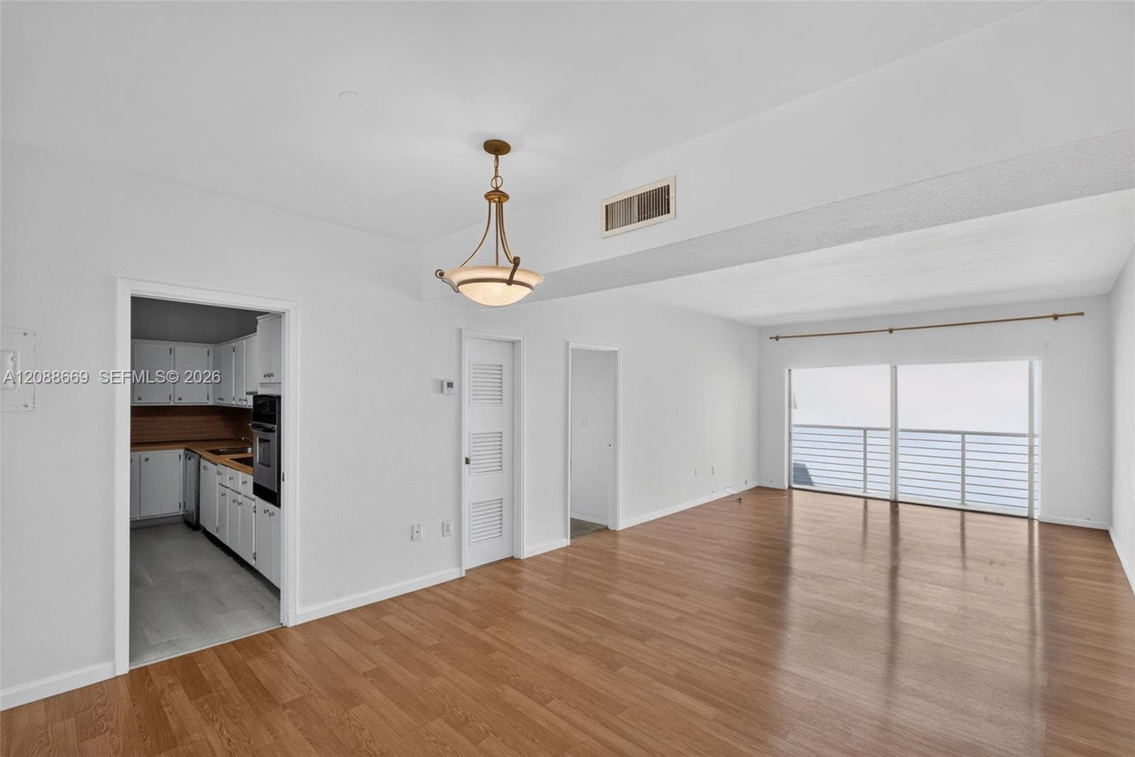 TREASURE BAY CLUB · #4M in North Bay Village - Photo 20