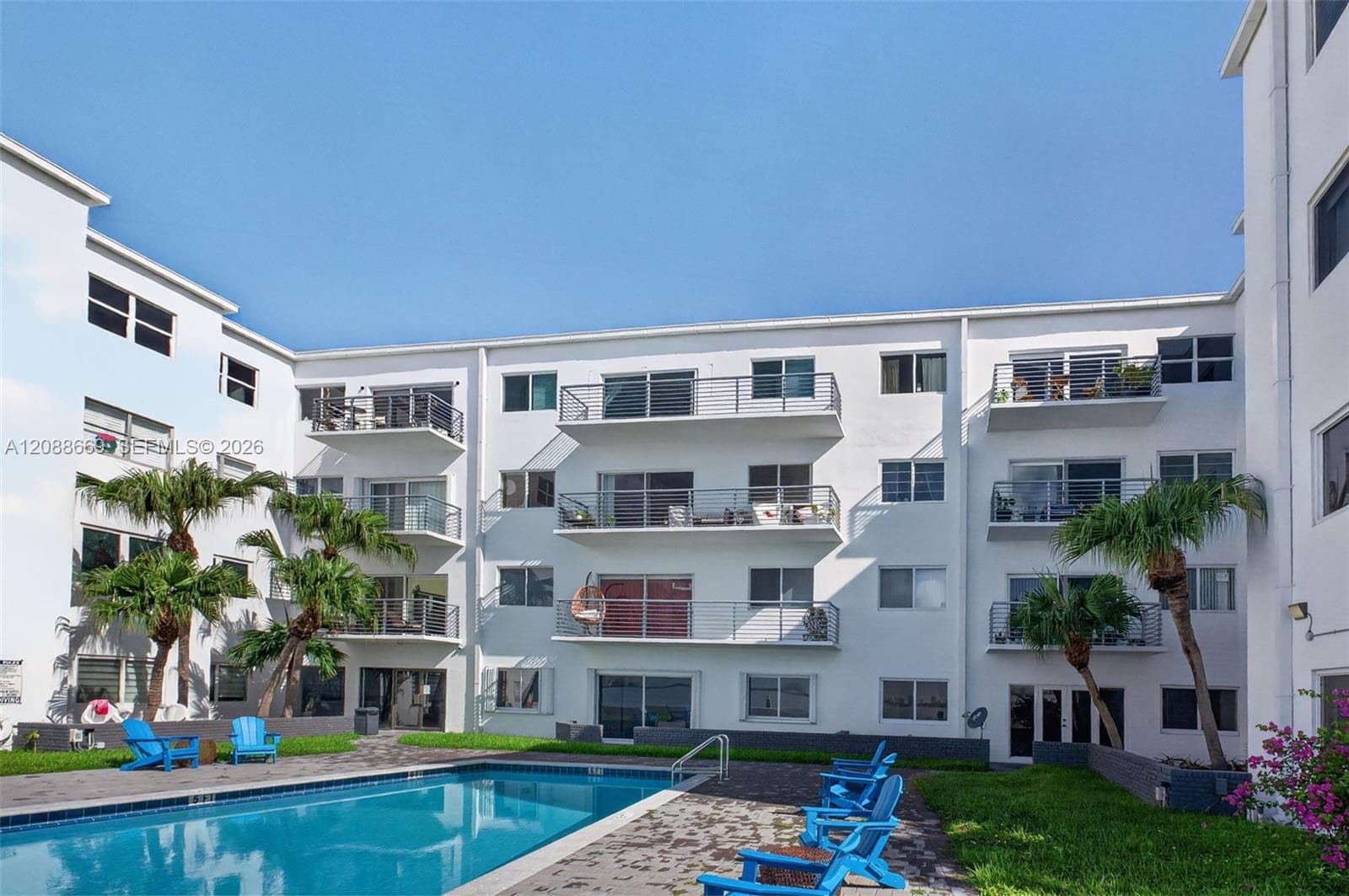 TREASURE BAY CLUB · #4M in North Bay Village - Photo 54