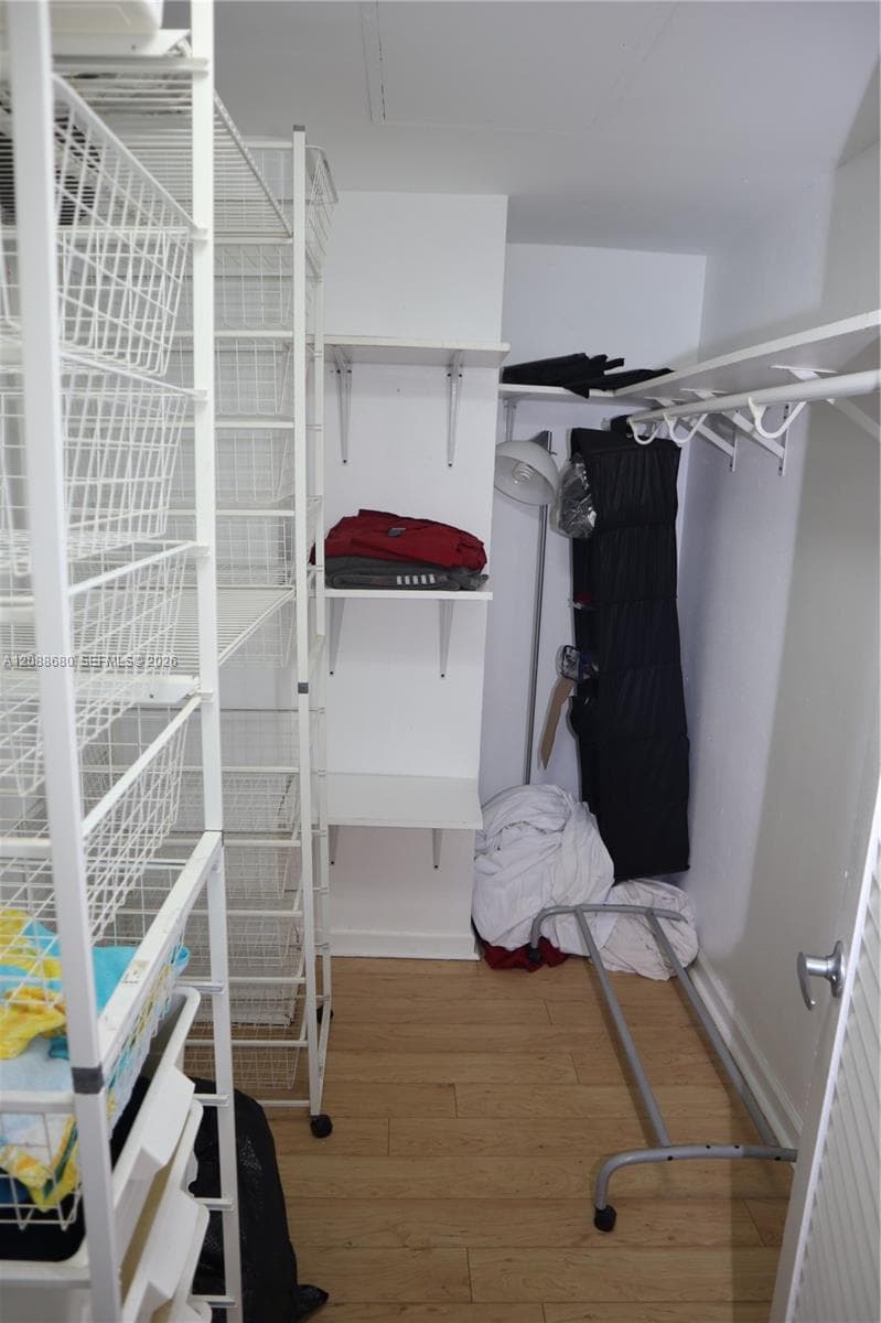 RESIDENCES ON HOLLYWOOD · #901 in Hollywood - Photo 22