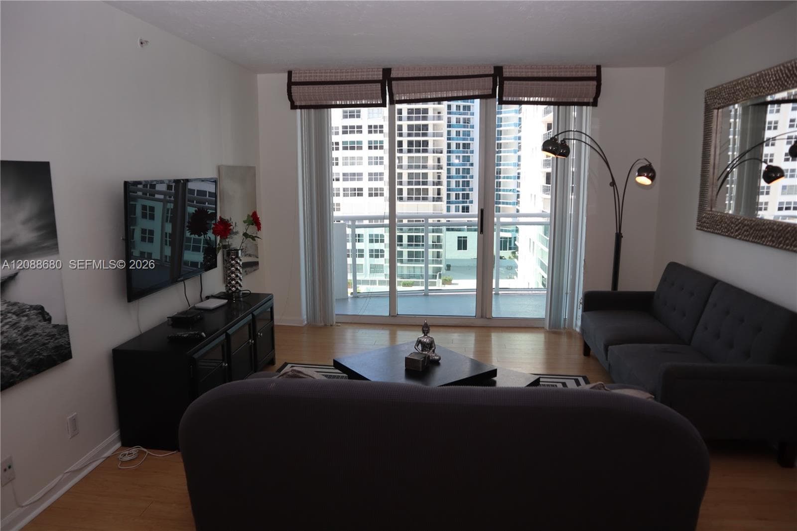 RESIDENCES ON HOLLYWOOD · #901 in Hollywood - Photo 7