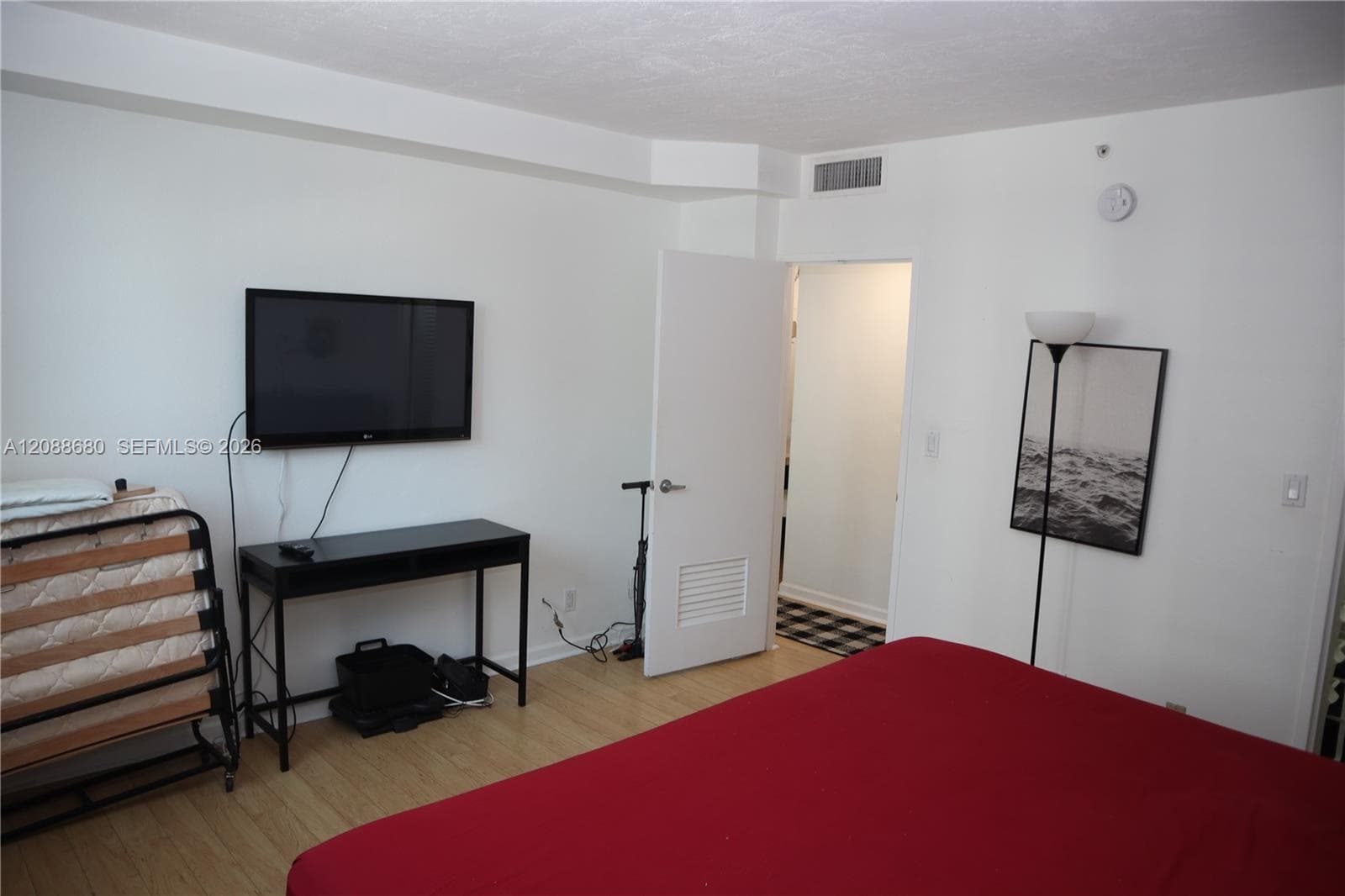 RESIDENCES ON HOLLYWOOD · #901 in Hollywood - Photo 20