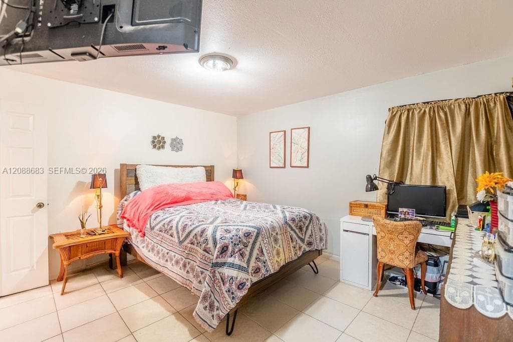 1111 San Remo Cir photo 14
