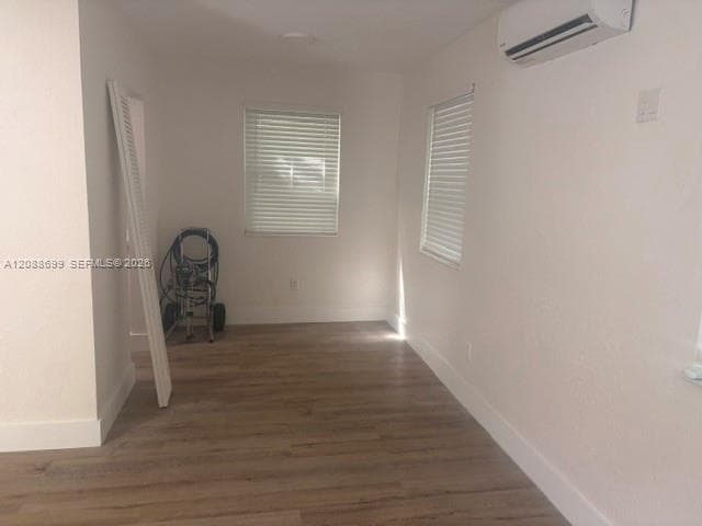 3180 Hibiscus St #R photo 19