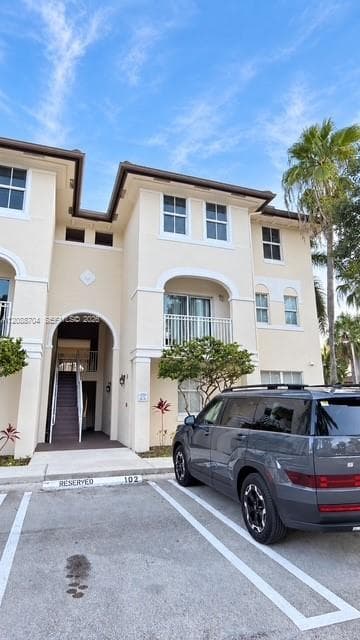 ST MORTIZ AT DORAL CONDO · #111 in Doral - Photo 2