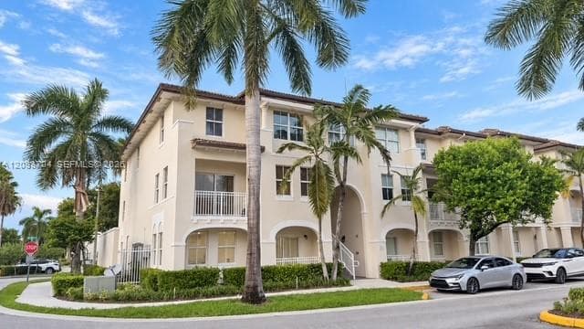 ST MORTIZ AT DORAL CONDO · #111 in Doral - Photo 1