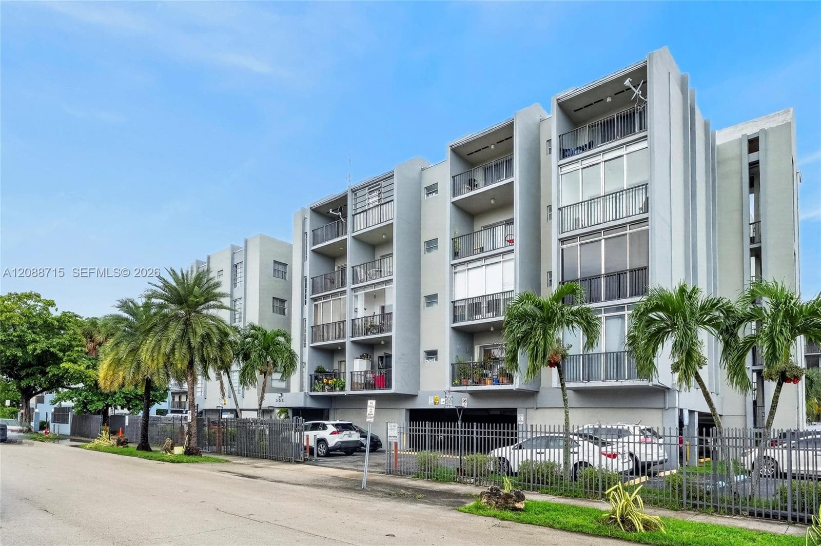 GRATIGNY PARK CONDO · #419 in Hialeah - Photo 3
