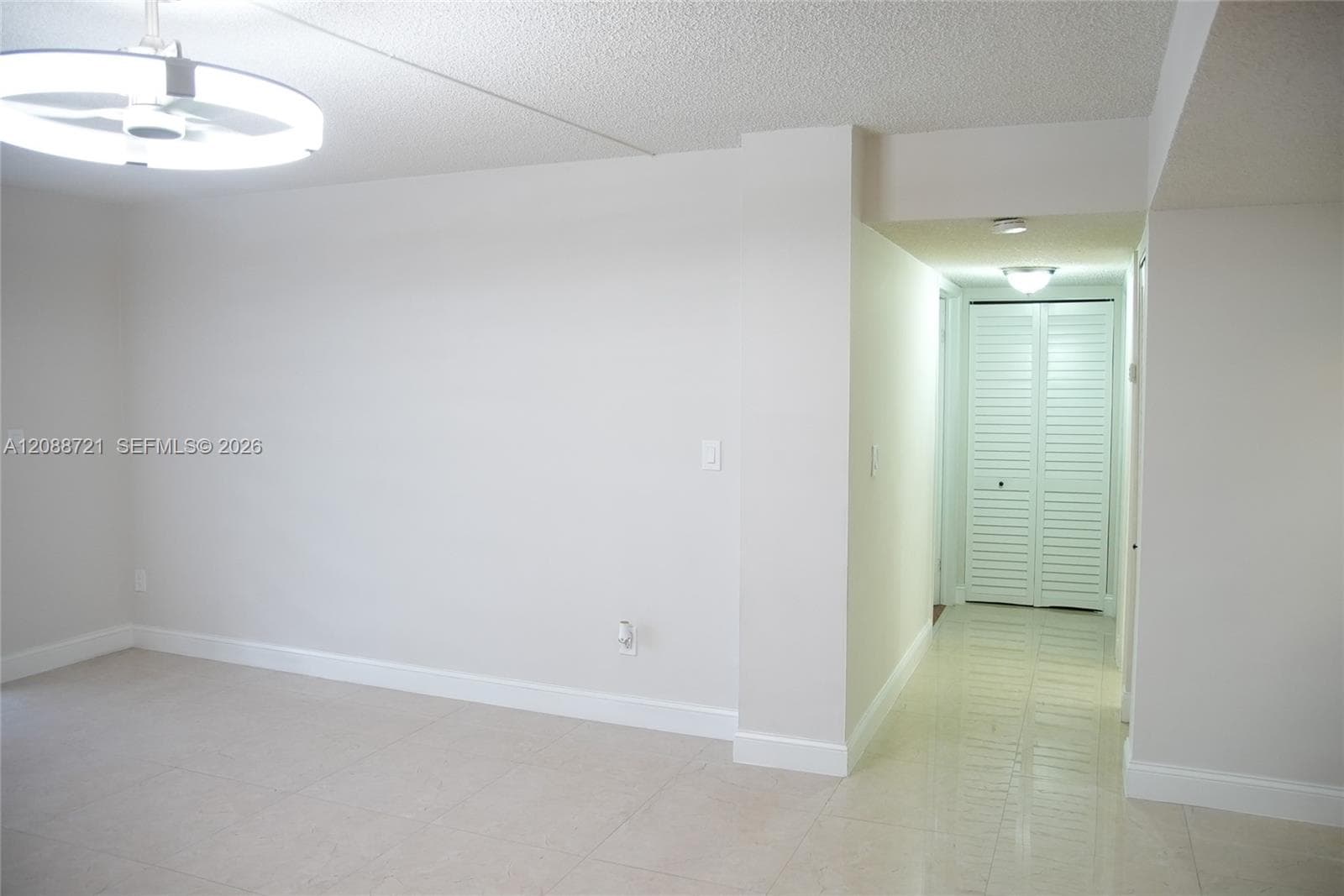 FOX CHASE CONDO #3 · #103 in Miami - Photo 6