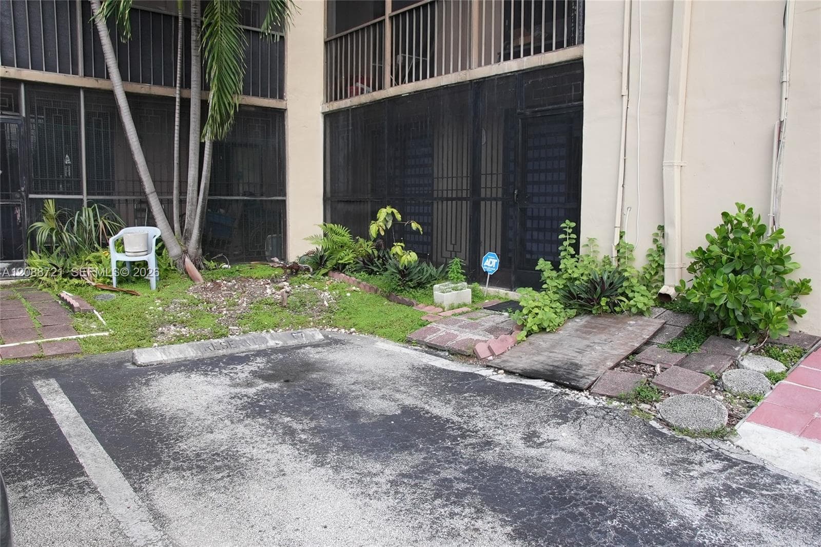 FOX CHASE CONDO #3 · #103 in Miami - Photo 14