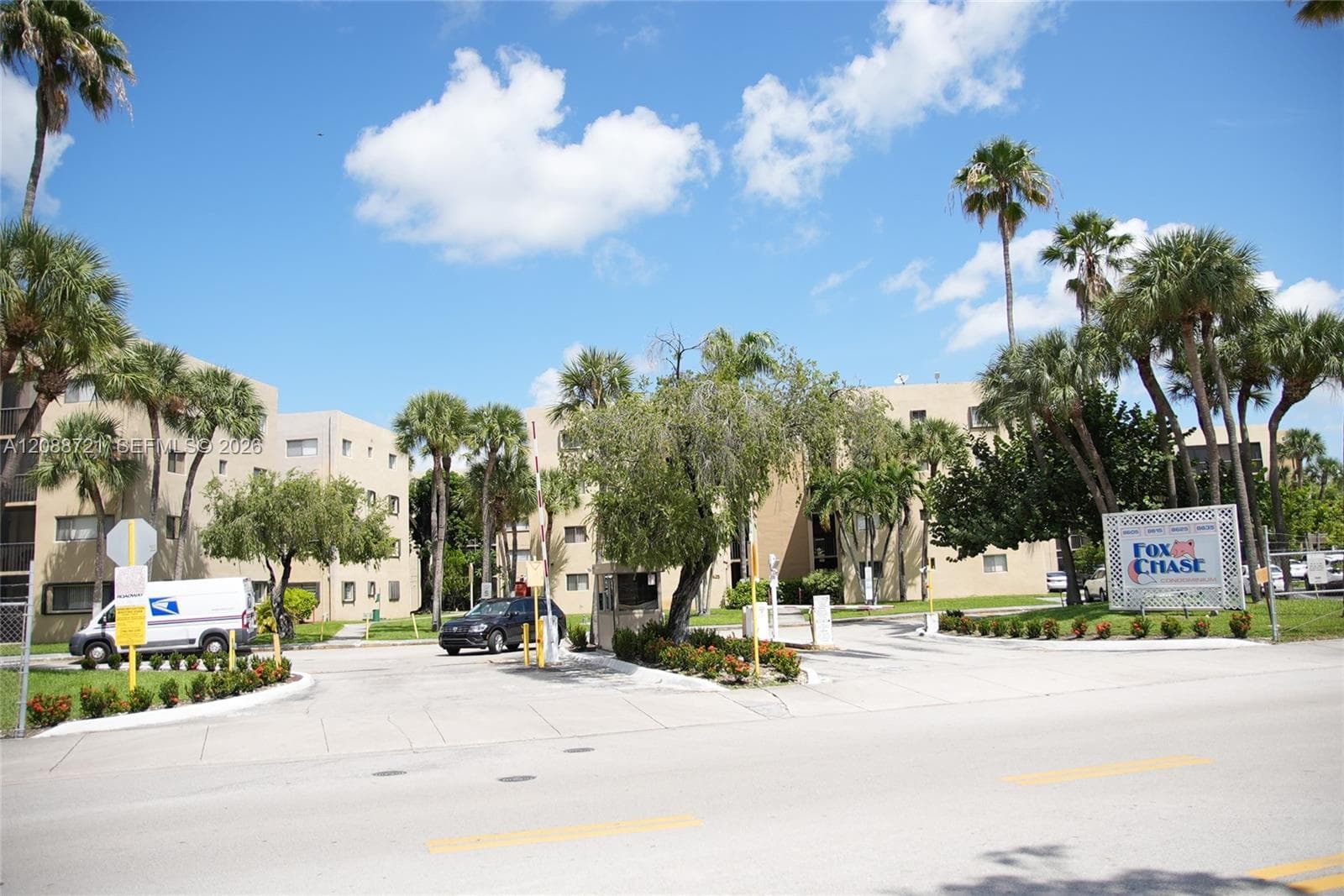 FOX CHASE CONDO #3 · #103 in Miami - Photo 15