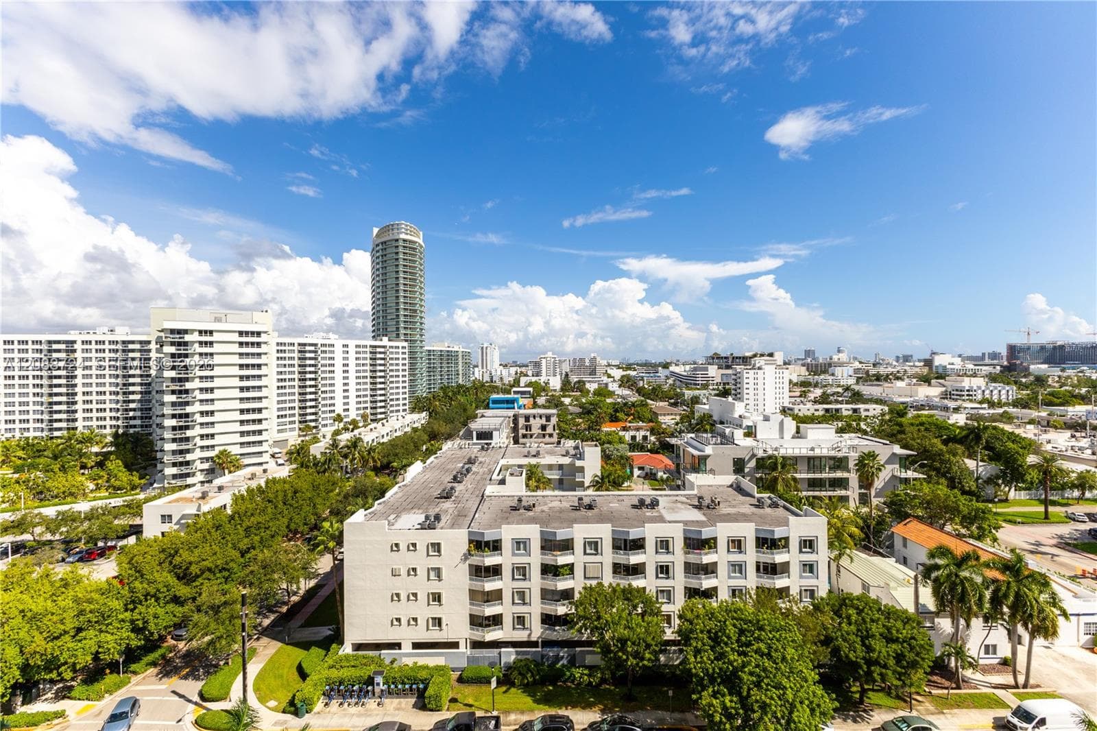 Waverly · #1111 in Miami Beach - Photo 23