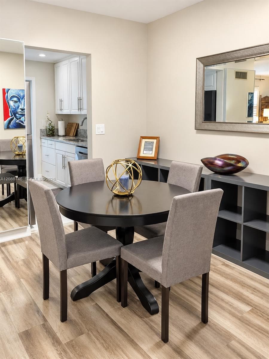 COLONIAL MANOR WEST APART · #105 in Fort Lauderdale - Photo 5
