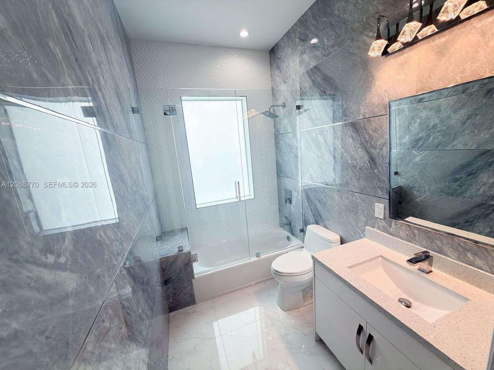 108 Avenue D photo 30