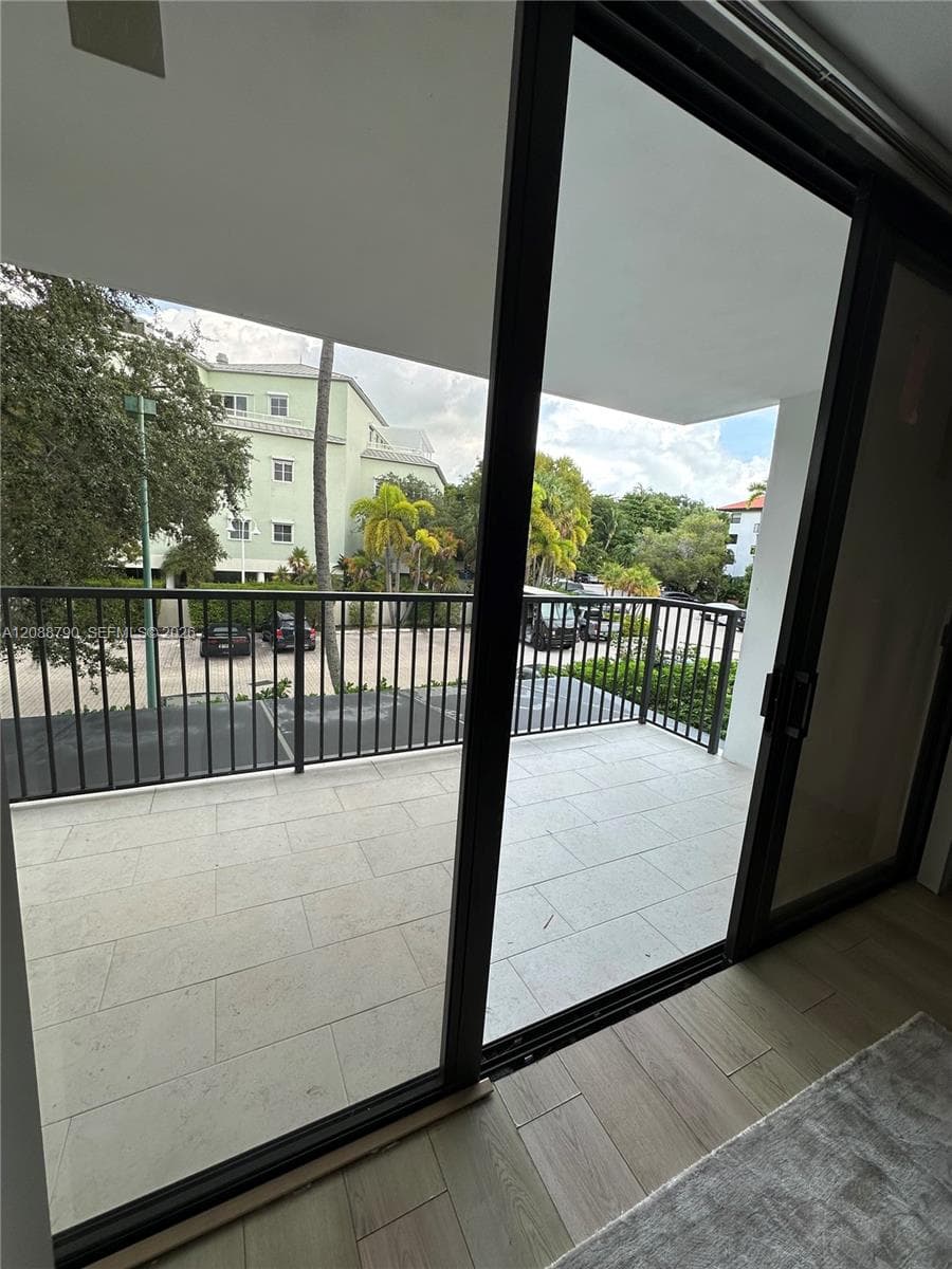 OCEAN VILLAGE CONDO · #2028 in Key Biscayne - Photo 18