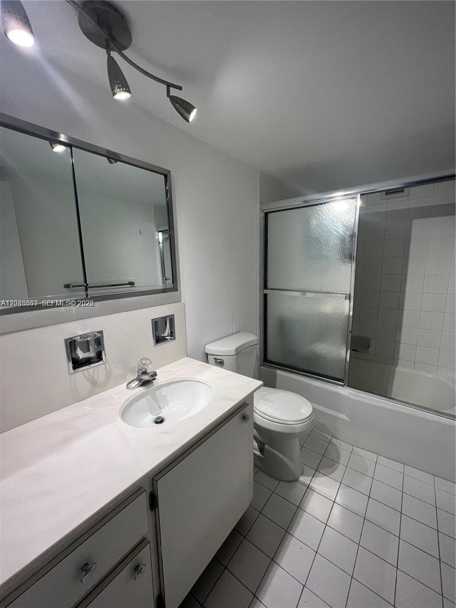 Seacoast 5151 · #1710 in Miami Beach - Photo 12