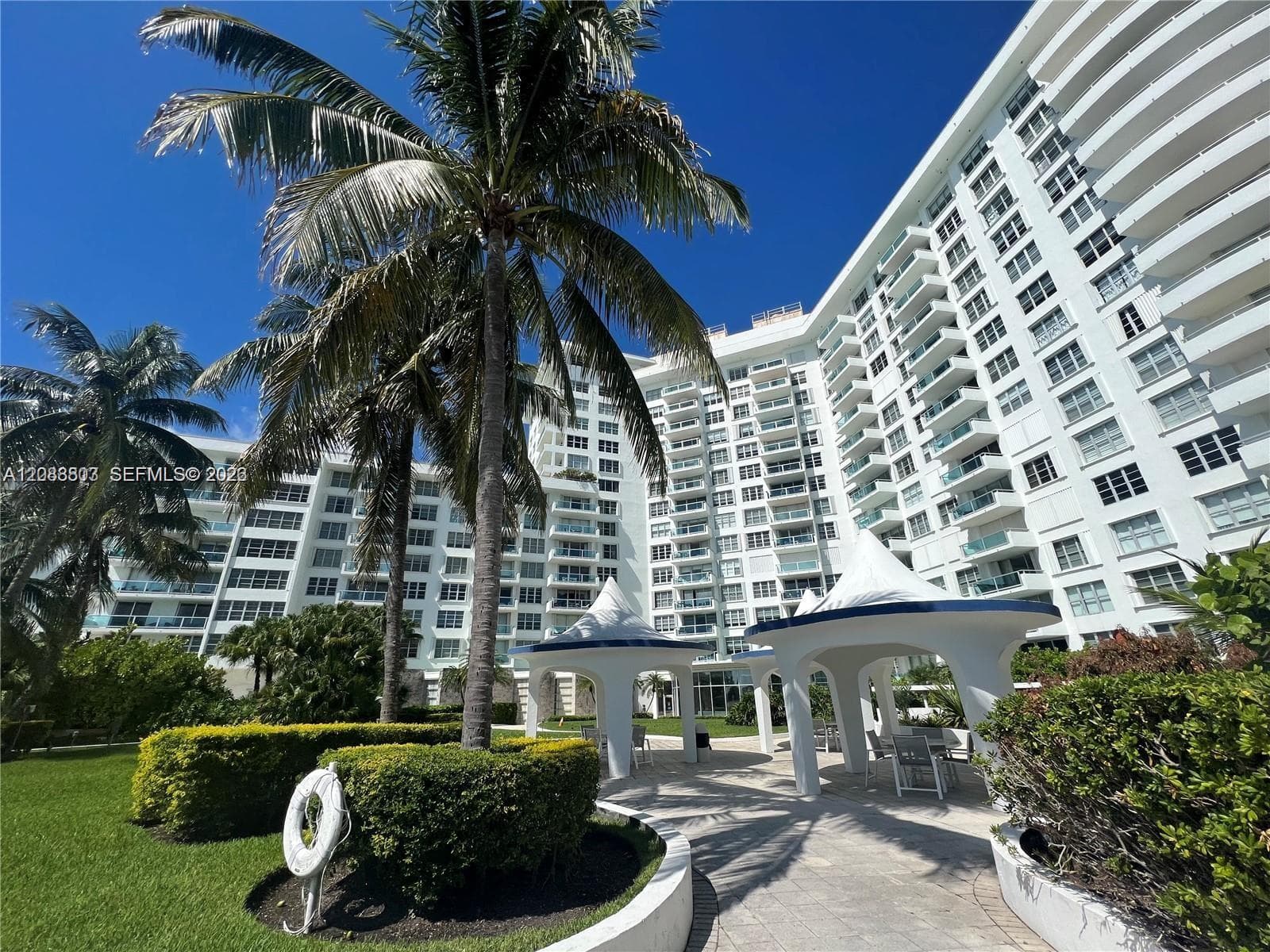 Seacoast 5151 · #1710 in Miami Beach - Photo 22