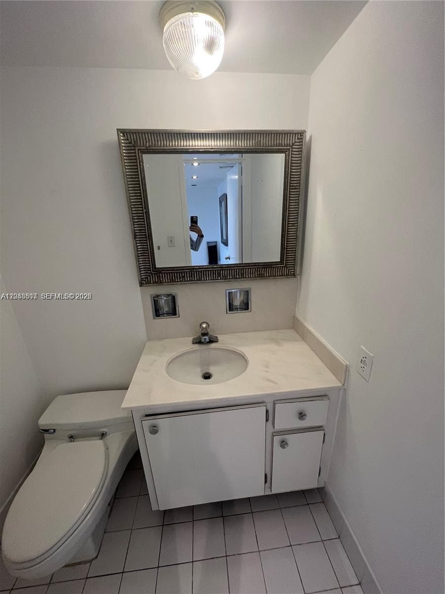 Seacoast 5151 · #1710 in Miami Beach - Photo 9