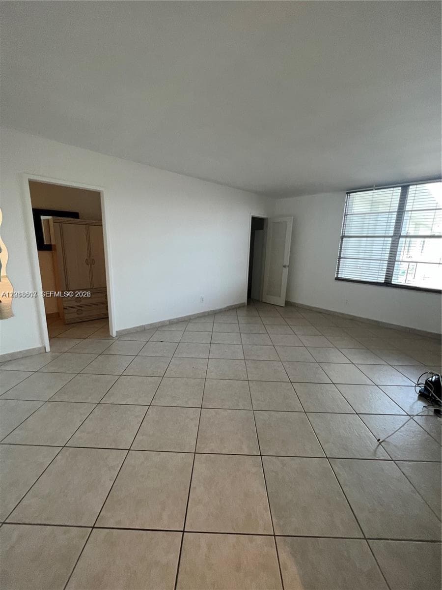 Seacoast 5151 · #1710 in Miami Beach - Photo 10