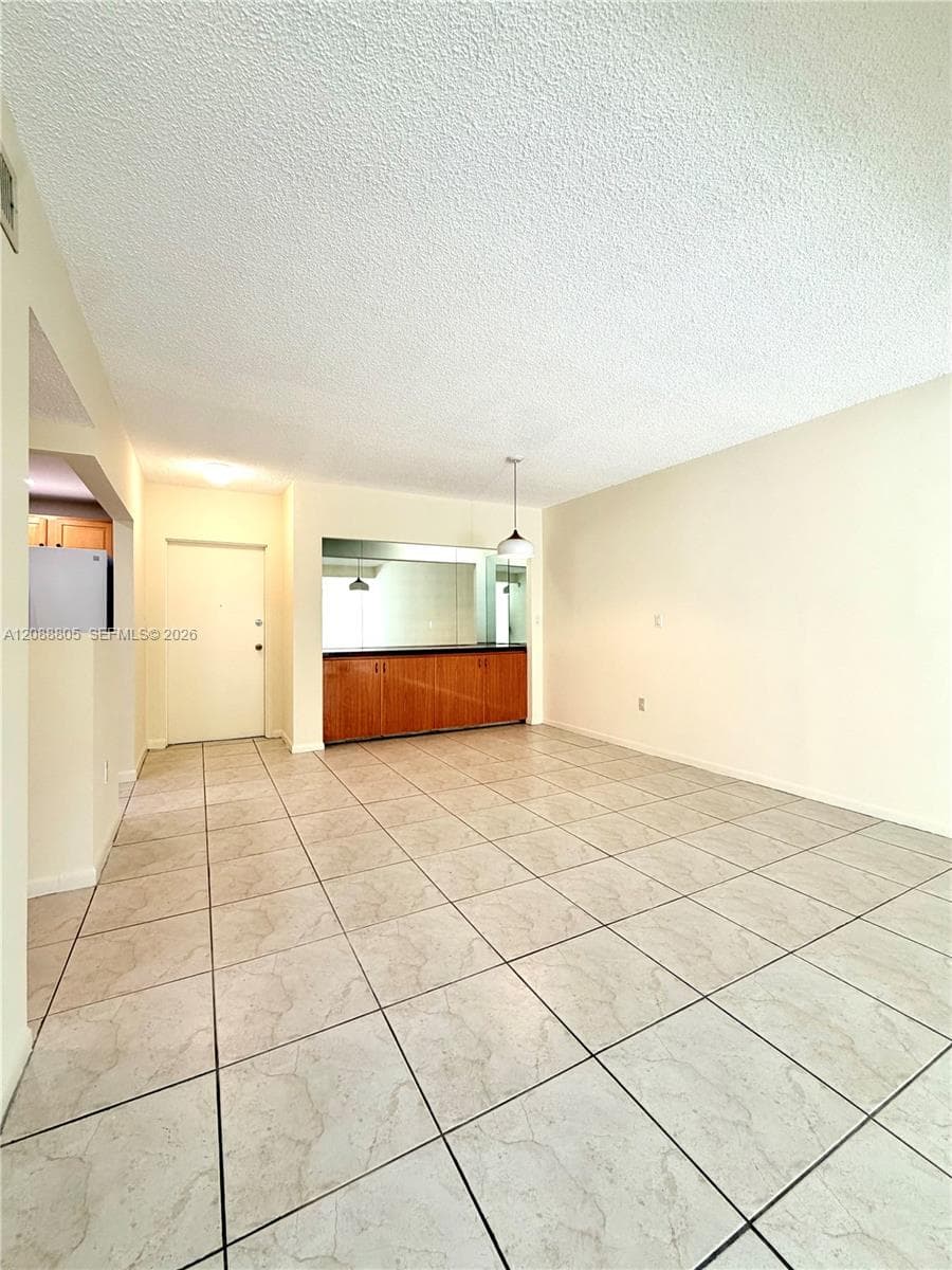 NORTHGATE TOWNHOUSE CONDO · #11B in Miami - Photo 2