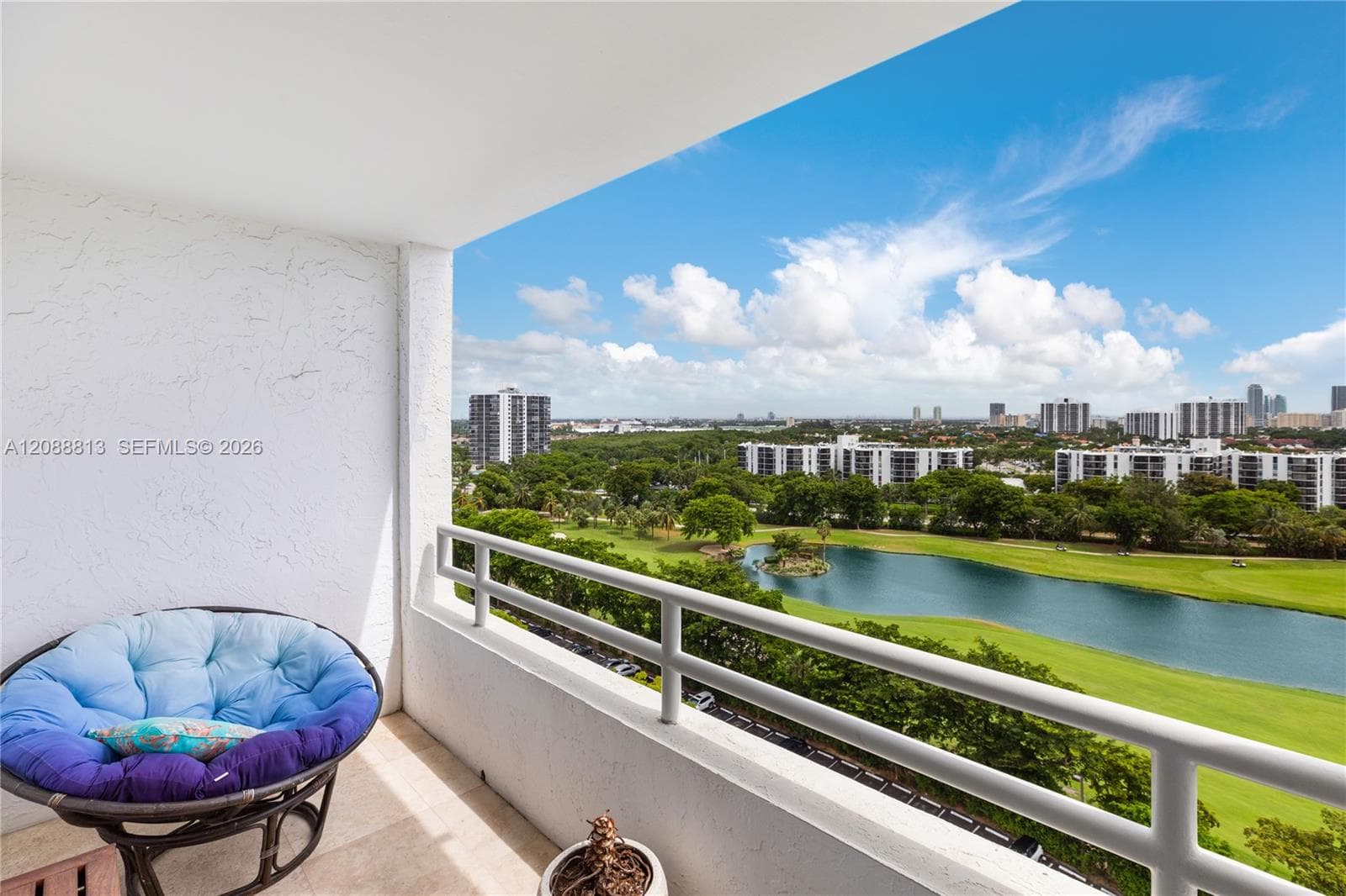 DELVISTA TOWERS CONDO · #1422 in Aventura - Photo 31