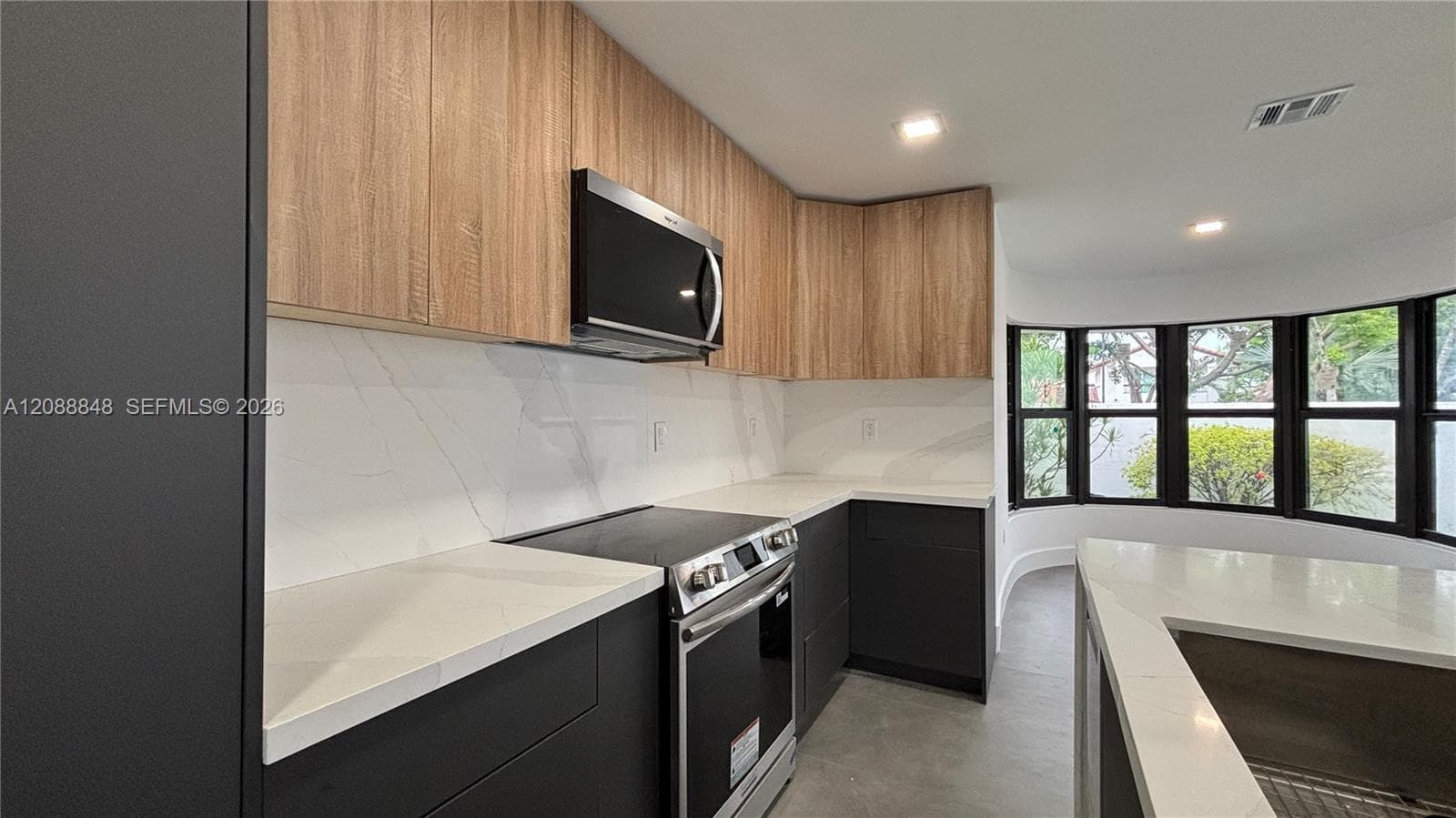 11822 SW 108th Ter photo 3
