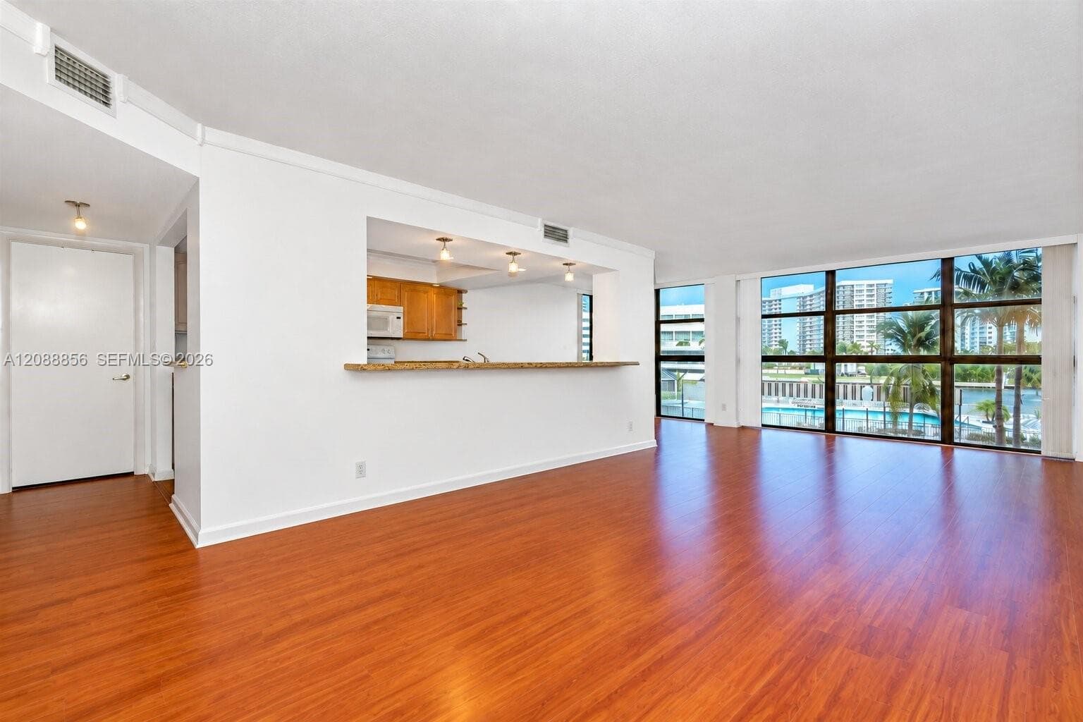 TOWERS OF OCEANVIEW · #204 in Hallandale Beach - Photo 2