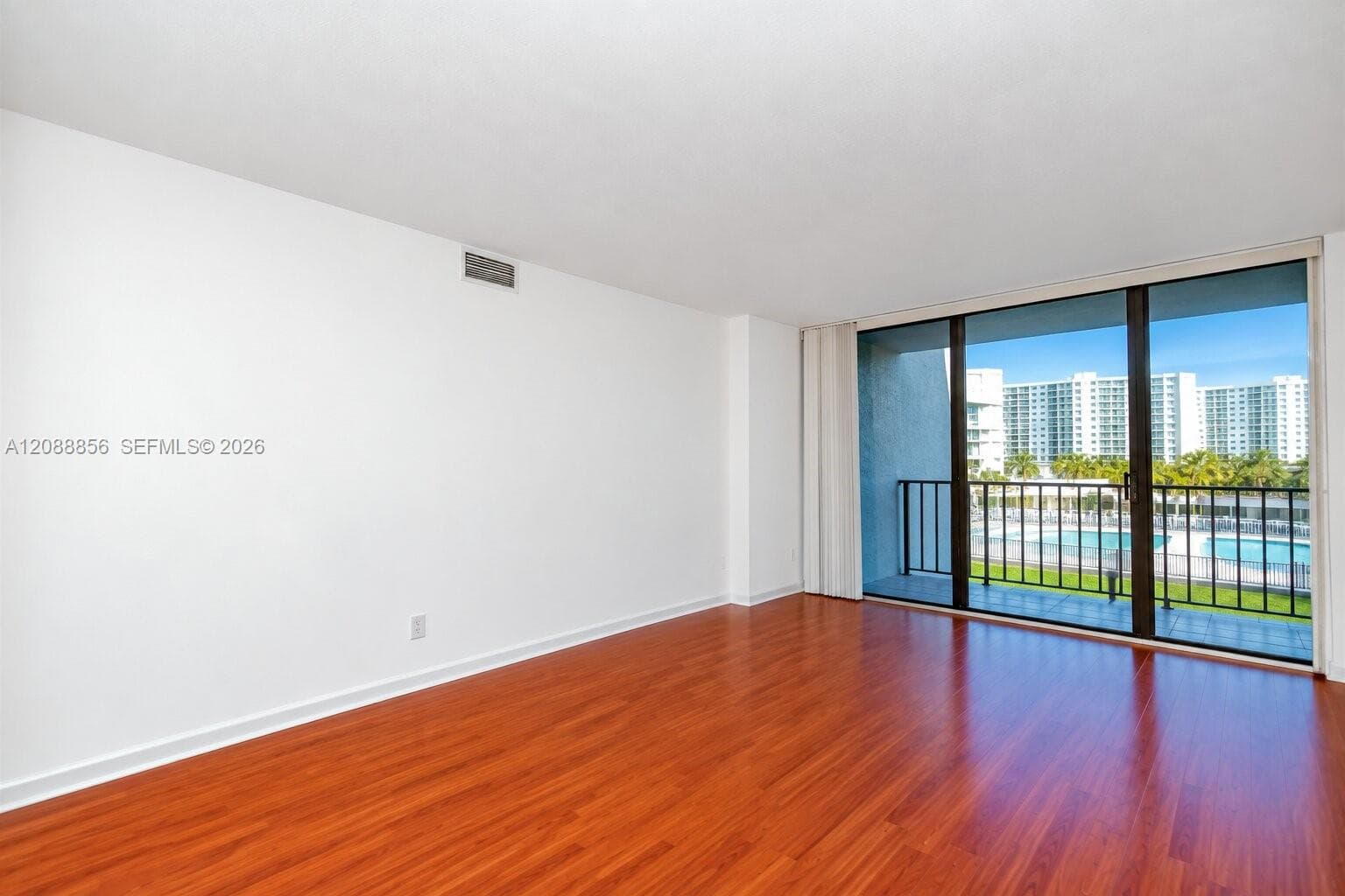 TOWERS OF OCEANVIEW · #204 in Hallandale Beach - Photo 12